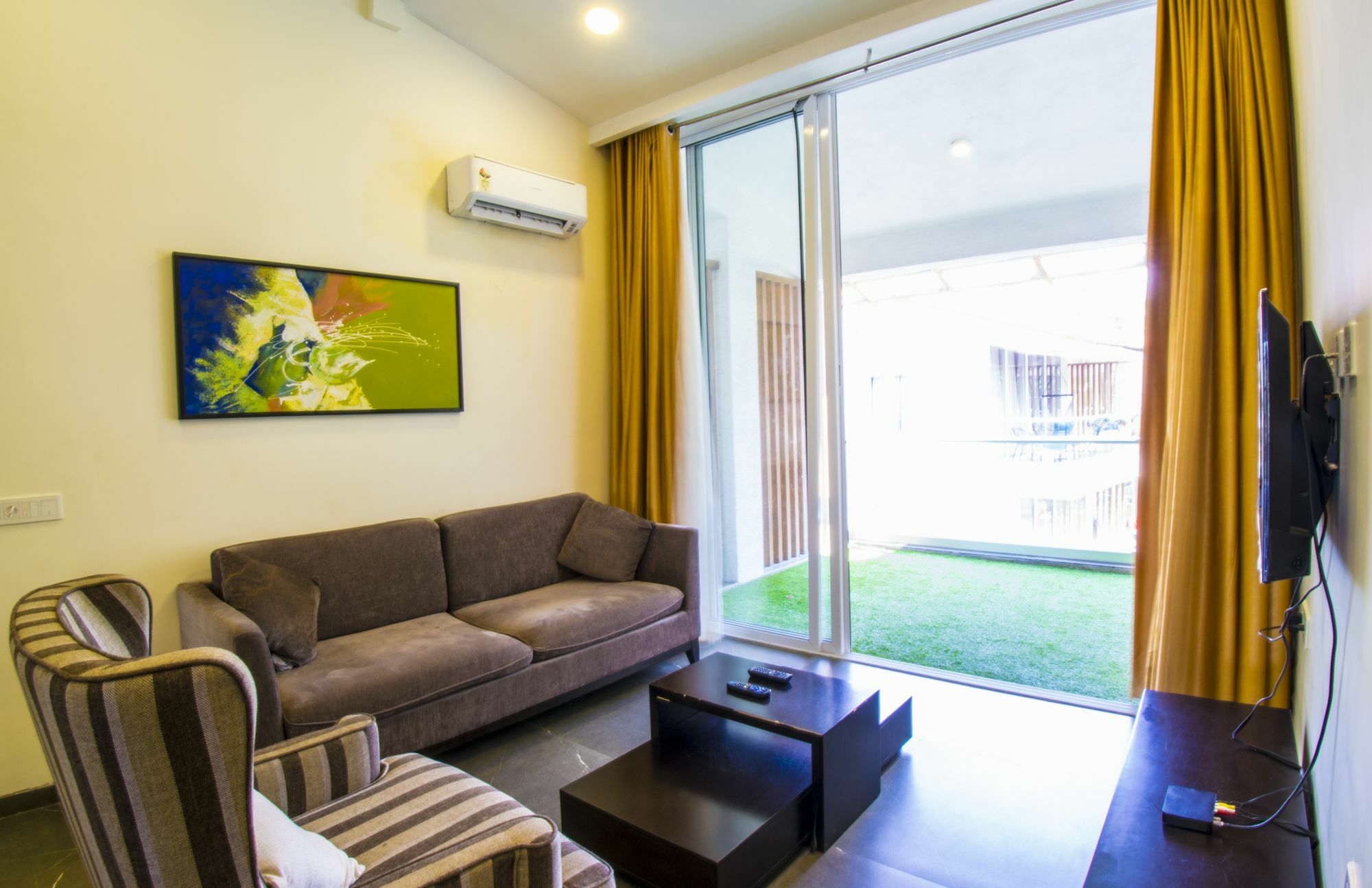 Happy Inch Hospitality Apartment *
